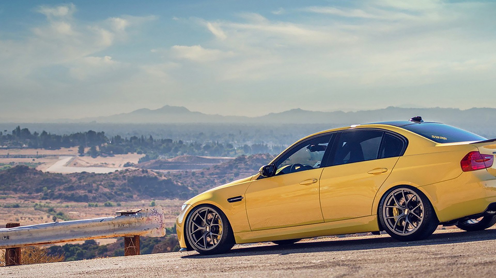 乐鱼体育在线登录-曼联后卫伤愈复出助球队重回正轨，曼联后卫线